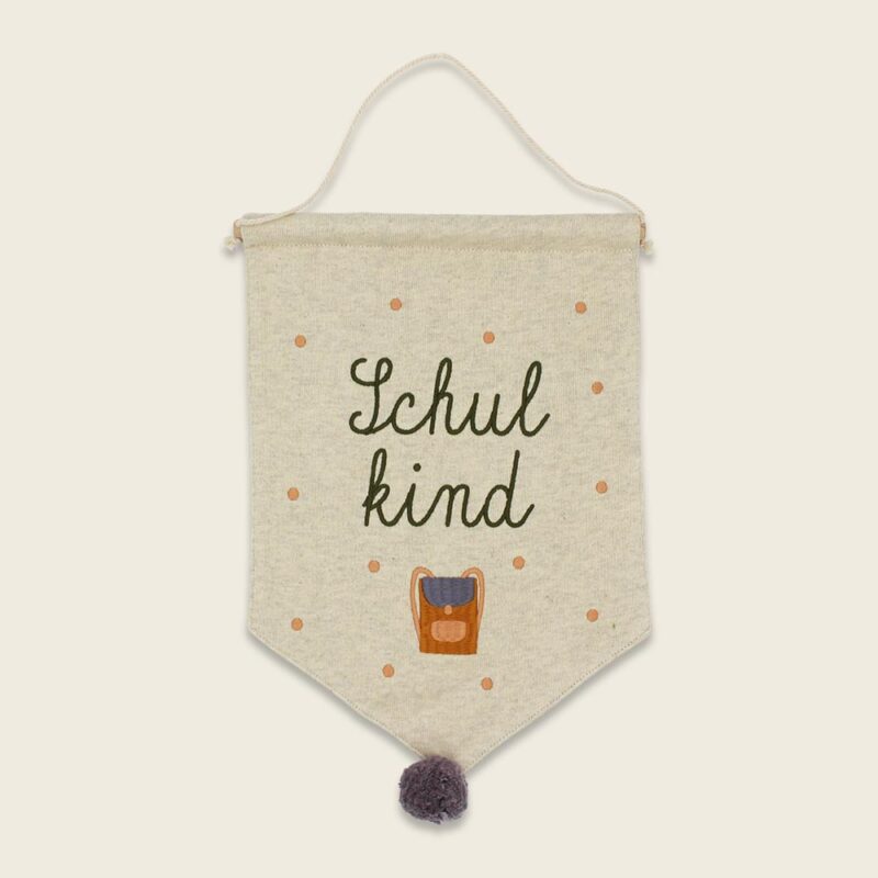 Ava&Yves - Wandbehang mit Ranzen “Schulkind” (22 x 32cm) off white/oliv/lachs